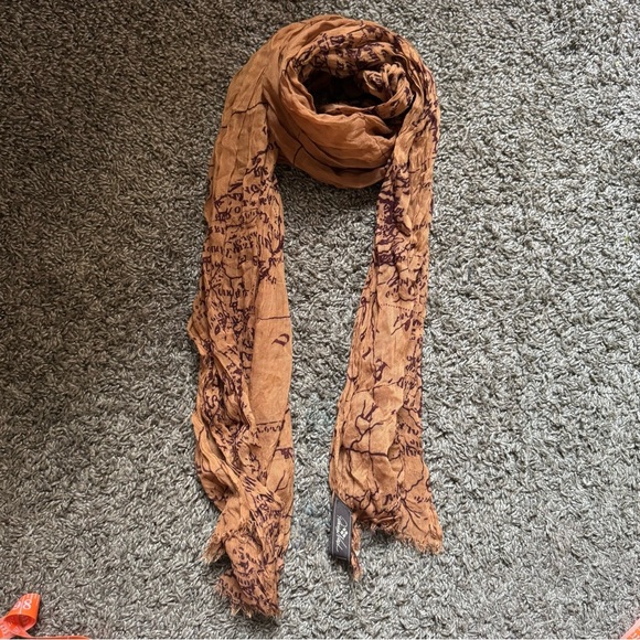 Patricia Nash Vintage Print Scarf - Picture 2 of 5